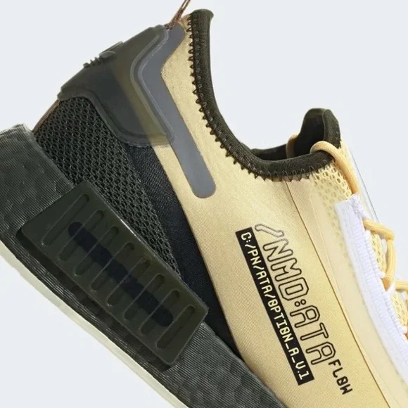 adidas x Star Wars NMD R1 Spectoo BOSSK - Picture 9 of 12